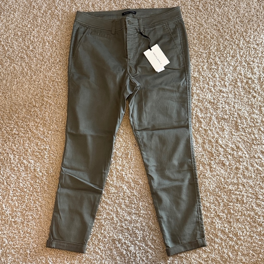 41 Hawthorn Sage Cropped Pants